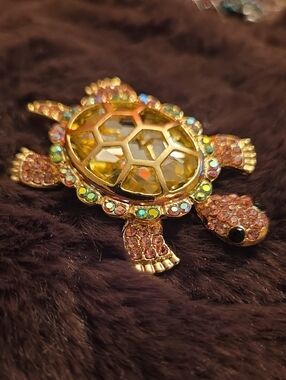 Gold-Tone Turtle Brooch with Yellow Crystal Shell - Unbranded